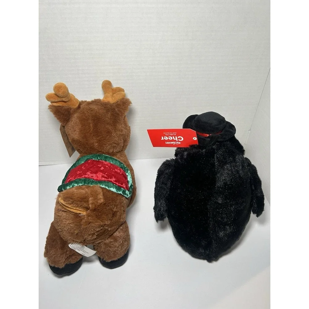 NEW PetSmart Fortune the Christmas Reindeer Dog Toy Stuffed Plush‎